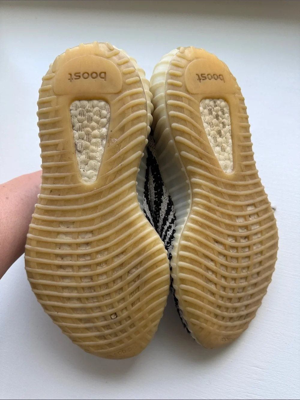 Yeezy Kids Zebra Knit Sneakers in Cream, Black with Red Accent